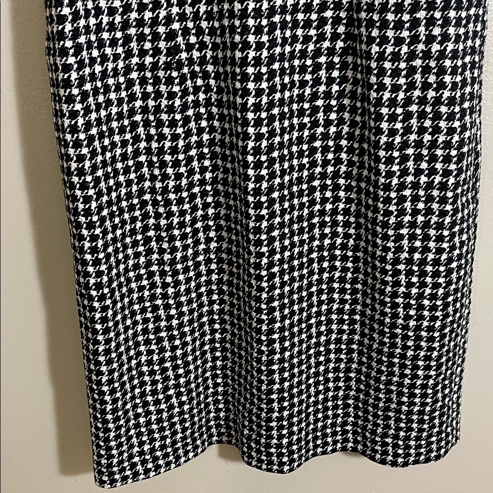 Like New Talbots Black and White Houndstooth Dress - Picture 3 of 7